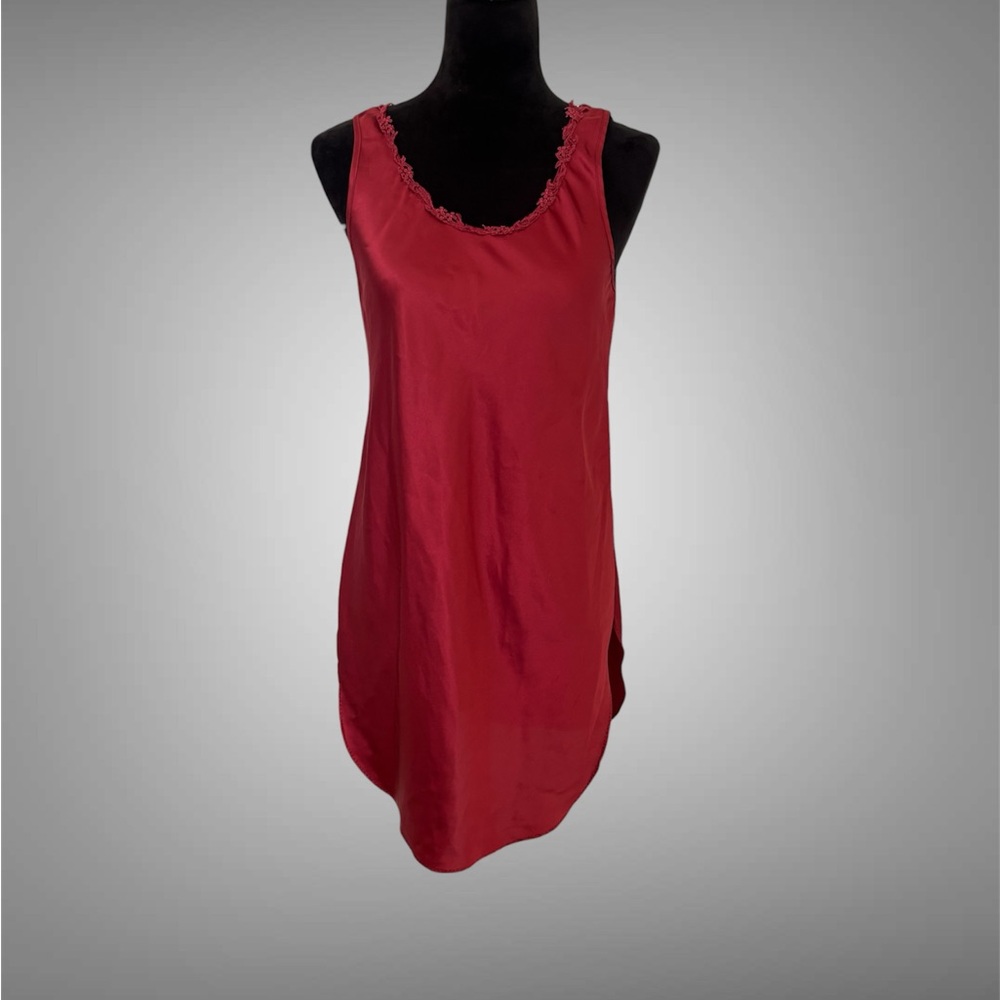 Inner Most lace trim nightgown